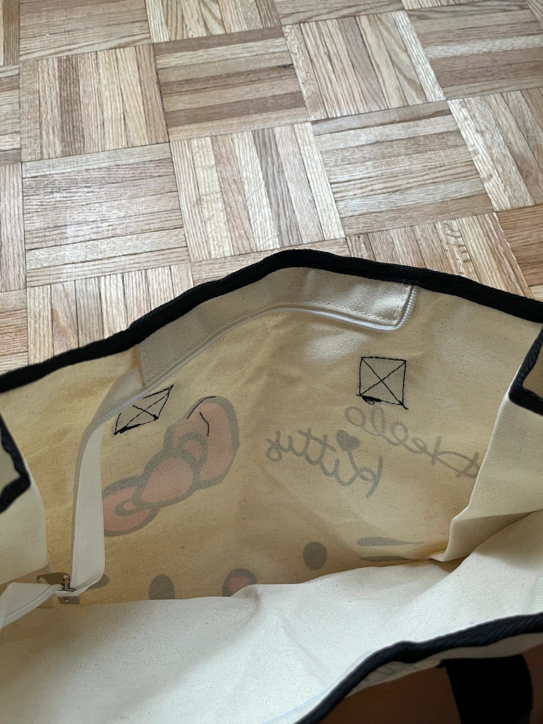Hello Kitty Cream Canvas Tote Bag **flawed** - photo 5