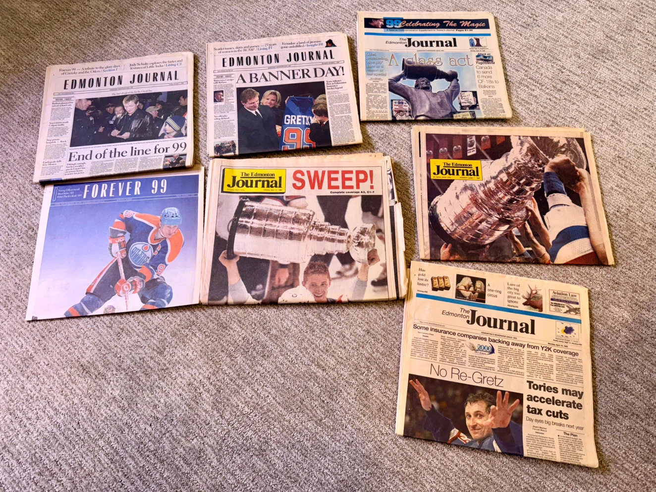 Collection of Edmonton Journal Gretzky Hockey Newspapers