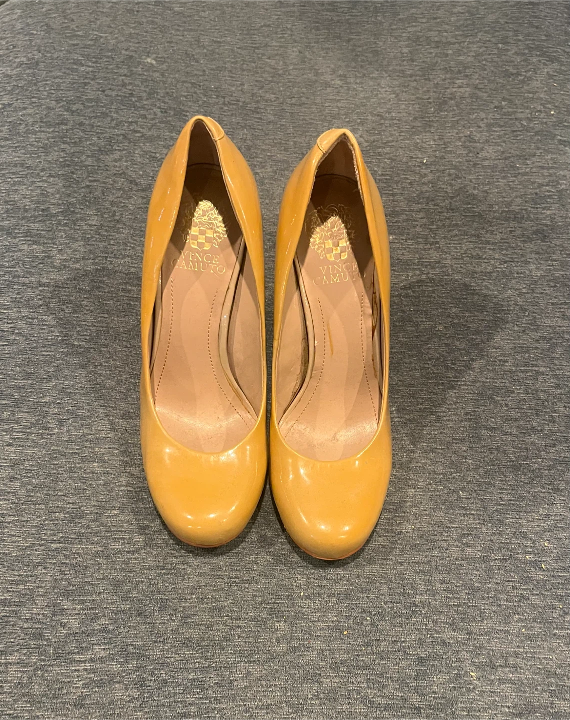 Vince Camuto Tan Patent Heels - photo 2