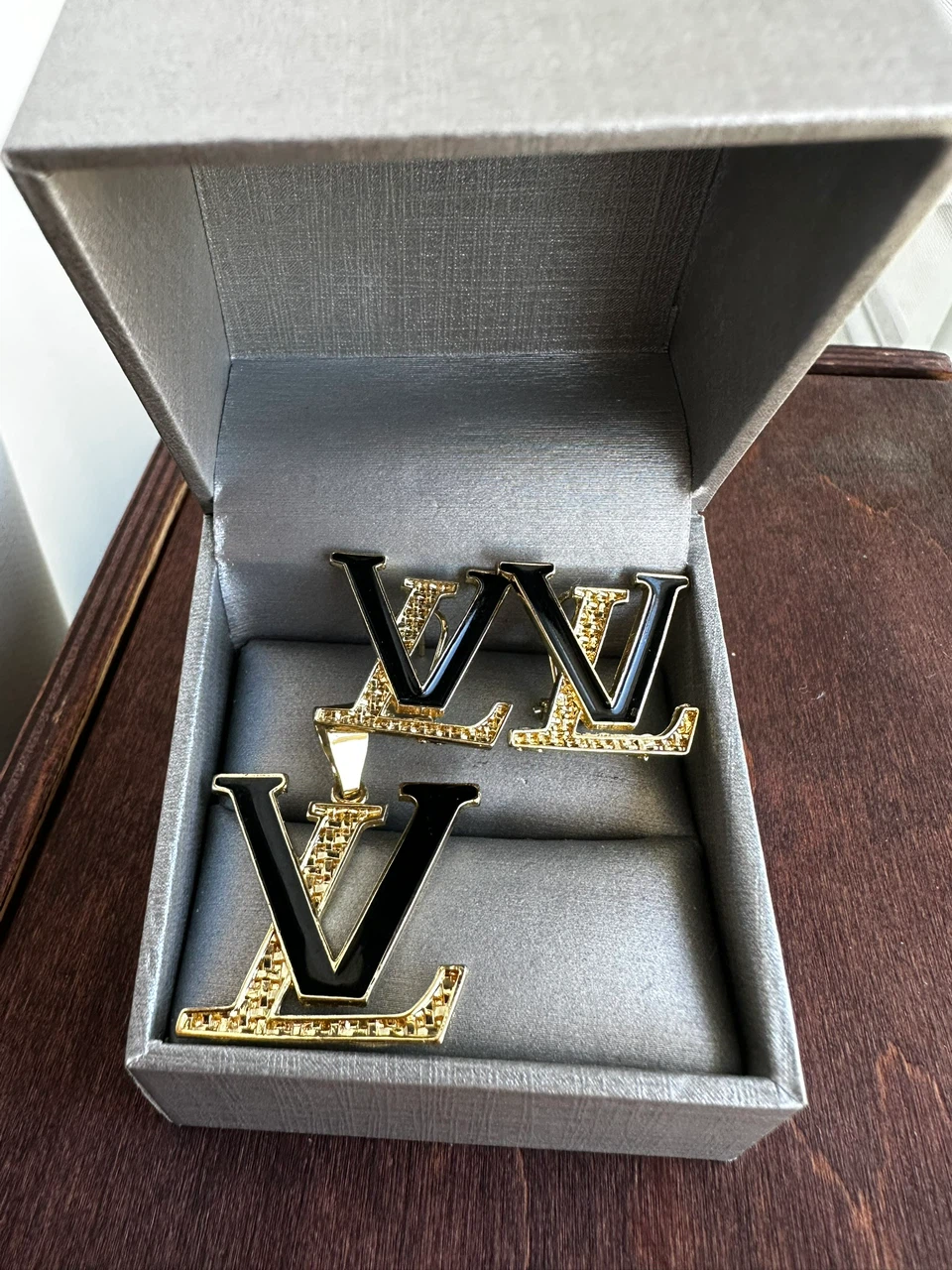 Inspired Louis Vuitton Monogram Earring and Pendant Set - photo 3