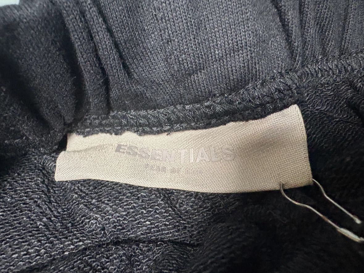 Essentials Fear of God Shorts Black - photo 5