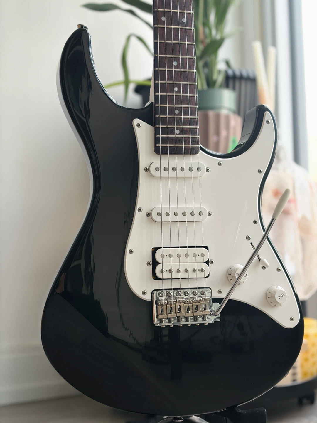 New Yamaha Pacifica Electric Guitar - photo 2