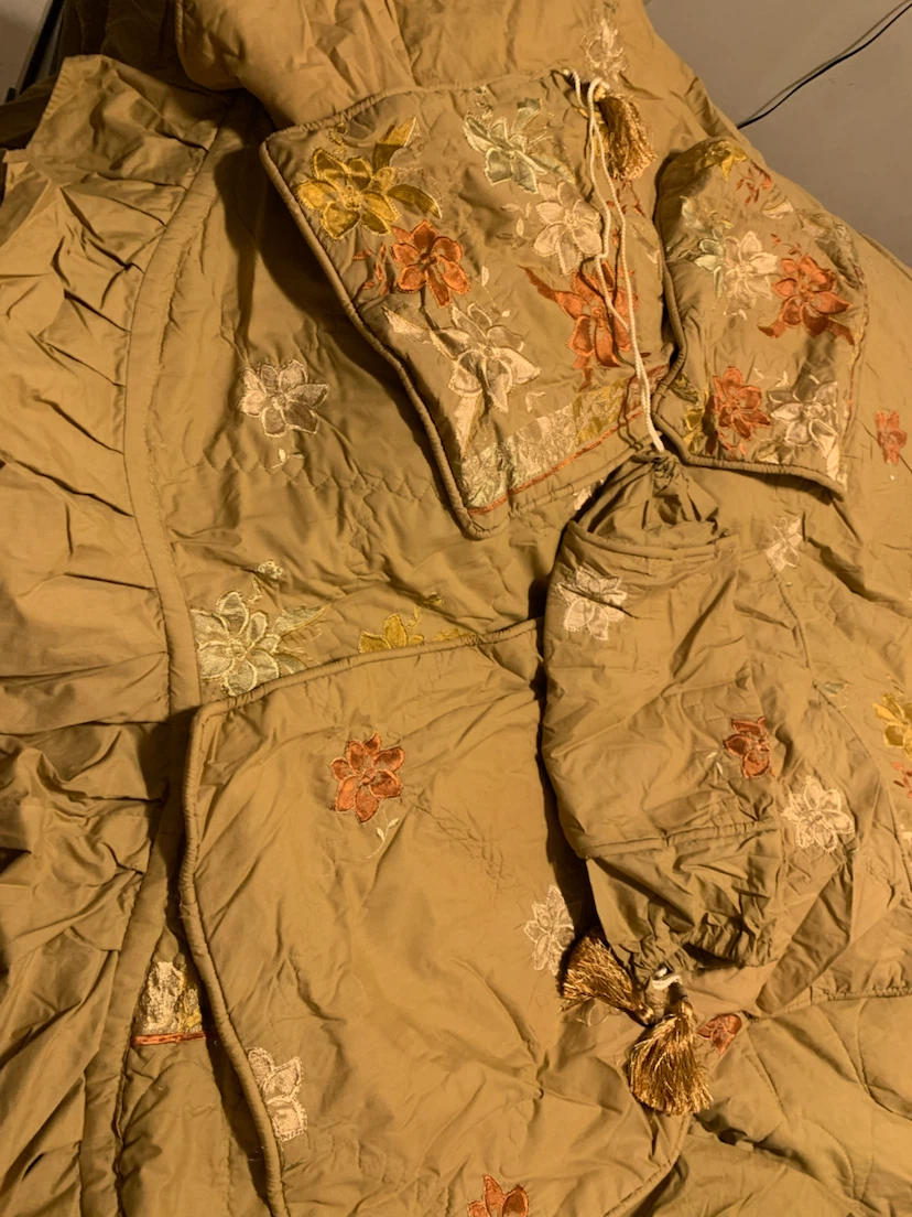 Embroidered Floral Quilt Set - photo 2