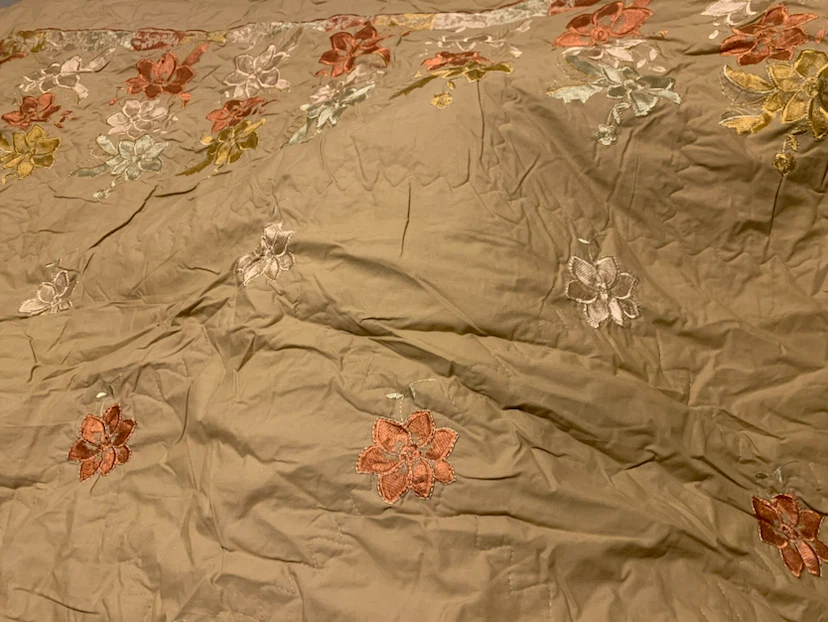 Embroidered Floral Quilt Set - photo 4