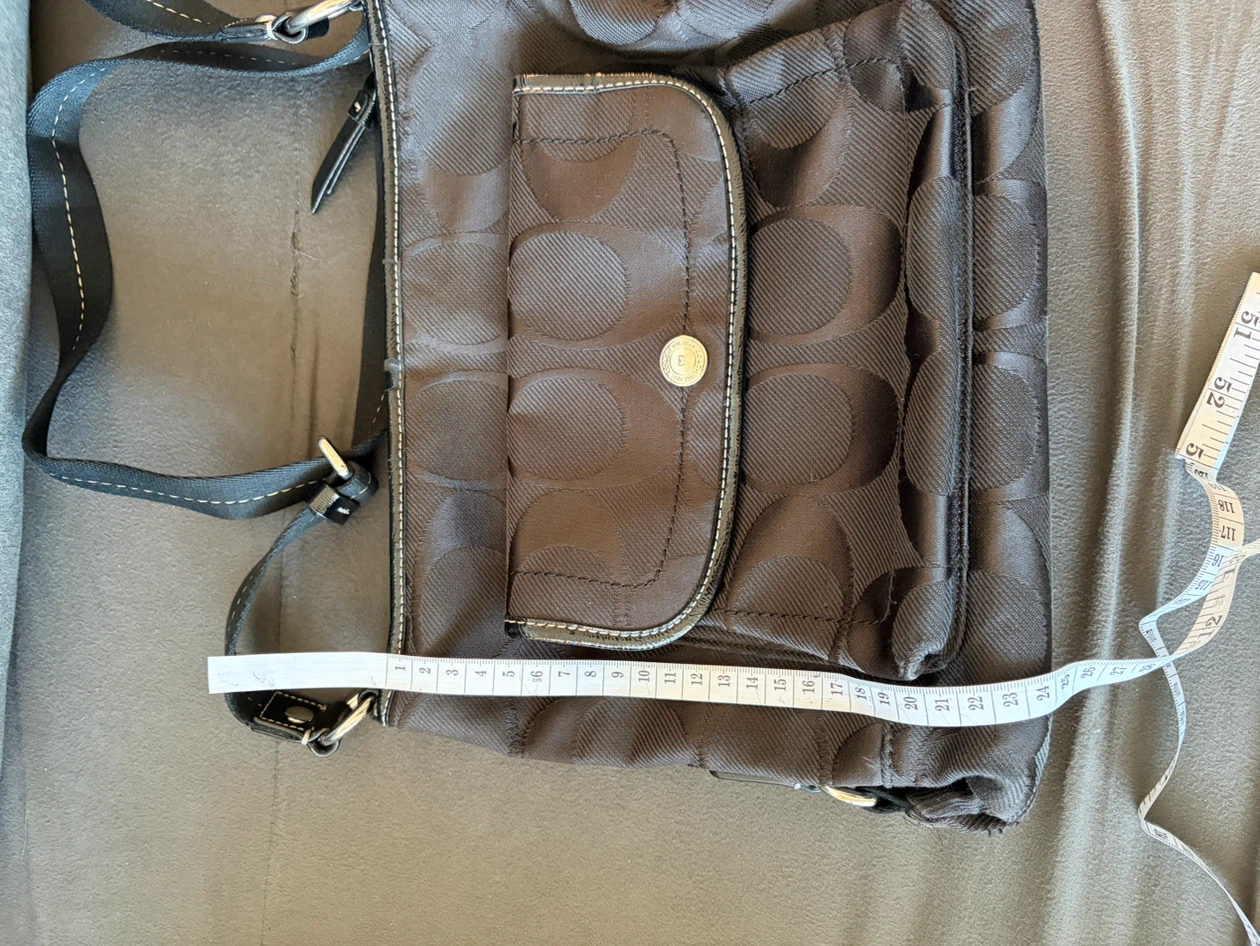 Coach Signature Crossbody Bag - photo 4