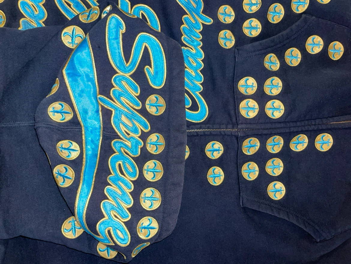 Supreme N.Y. City 2025 Champs Zip-Up Hoodie - photo 4