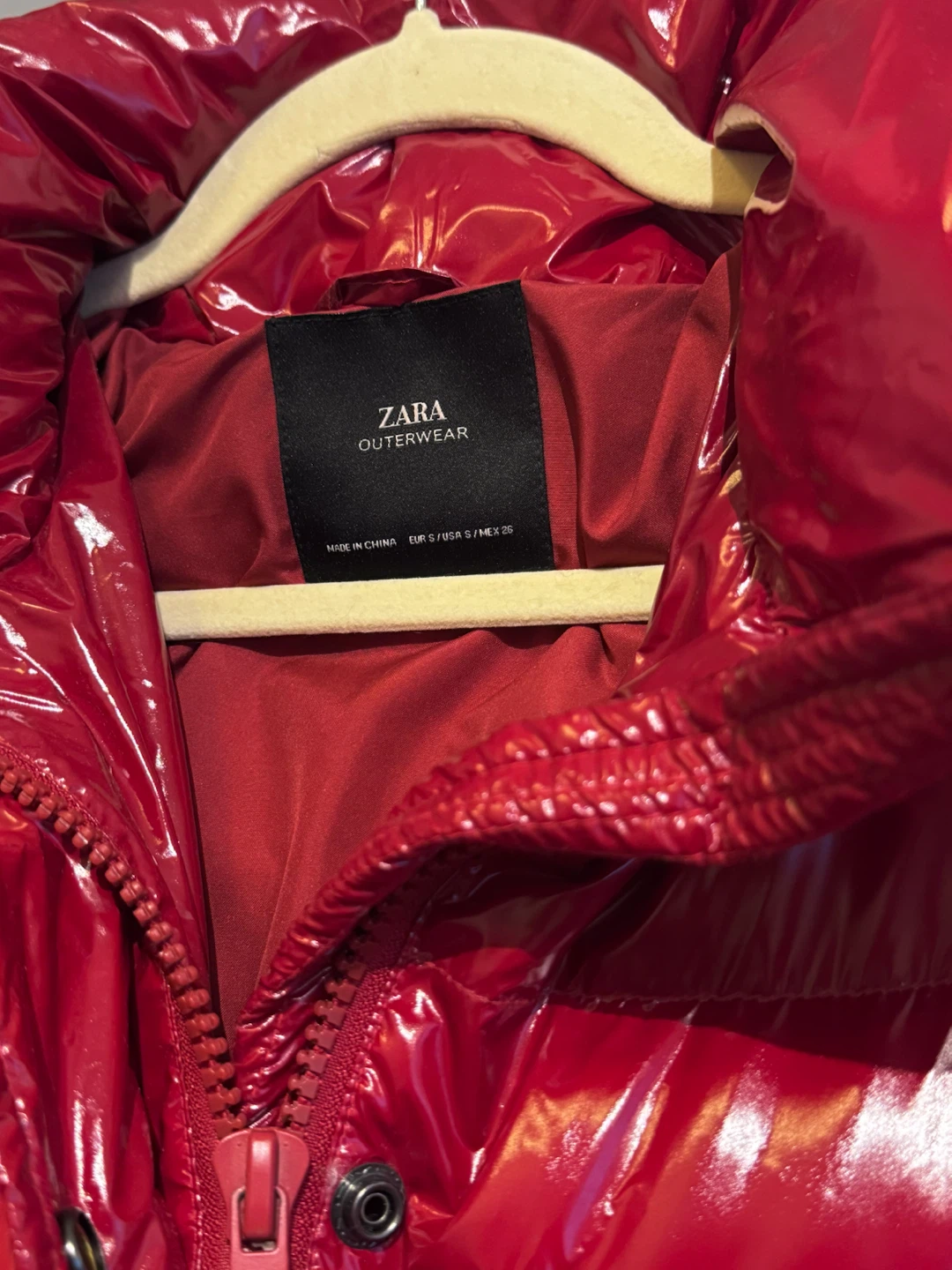 Zara Red Glossy Oversized Puffer Jacket - photo 5