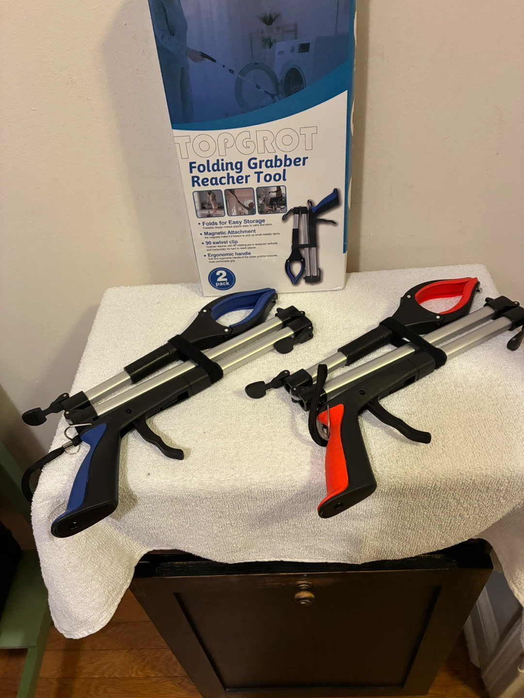 TOPGROT Folding Grabber Reacher Tool 2-Pack - photo 2