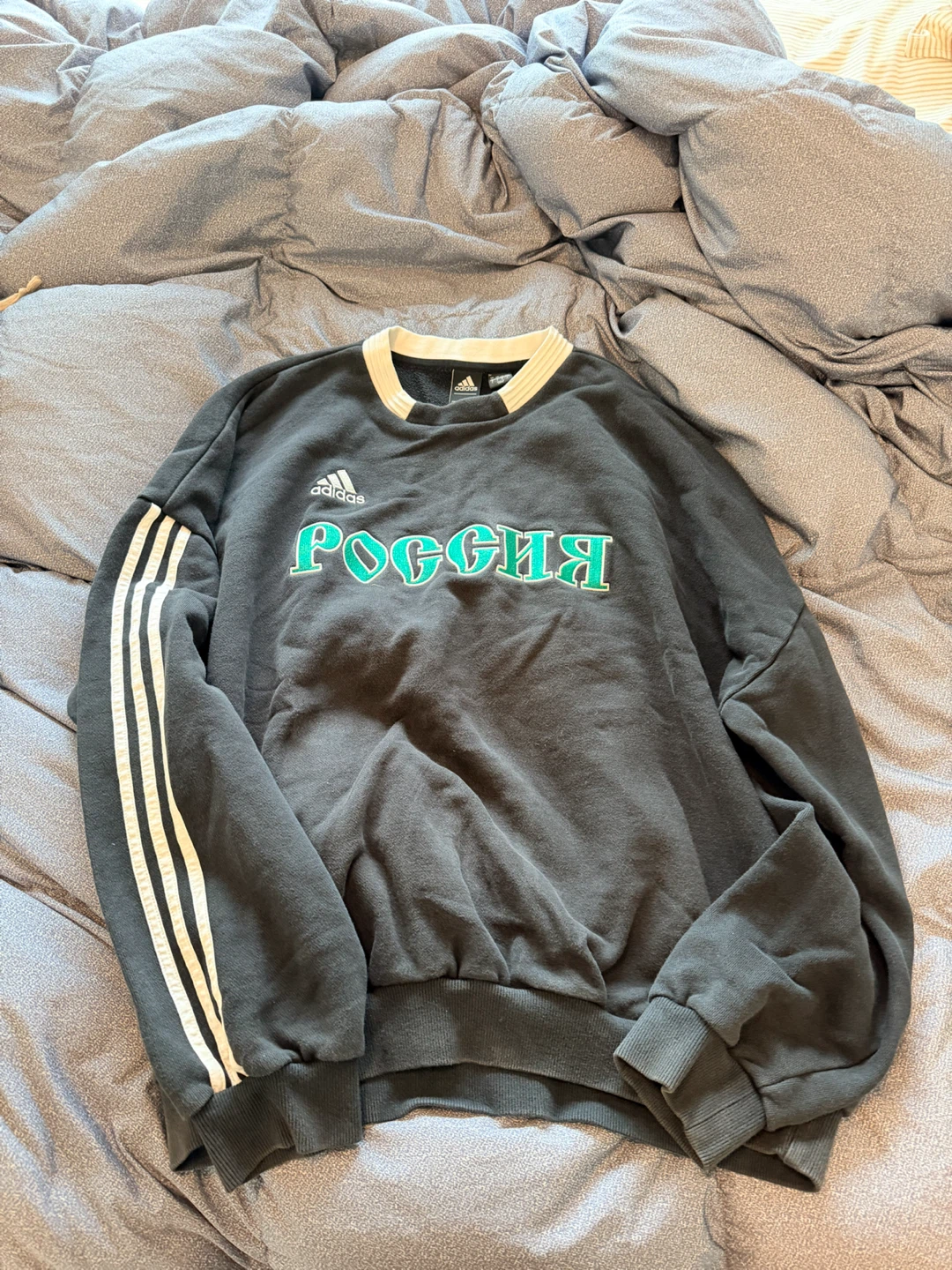 Lot’s of clothes for sale