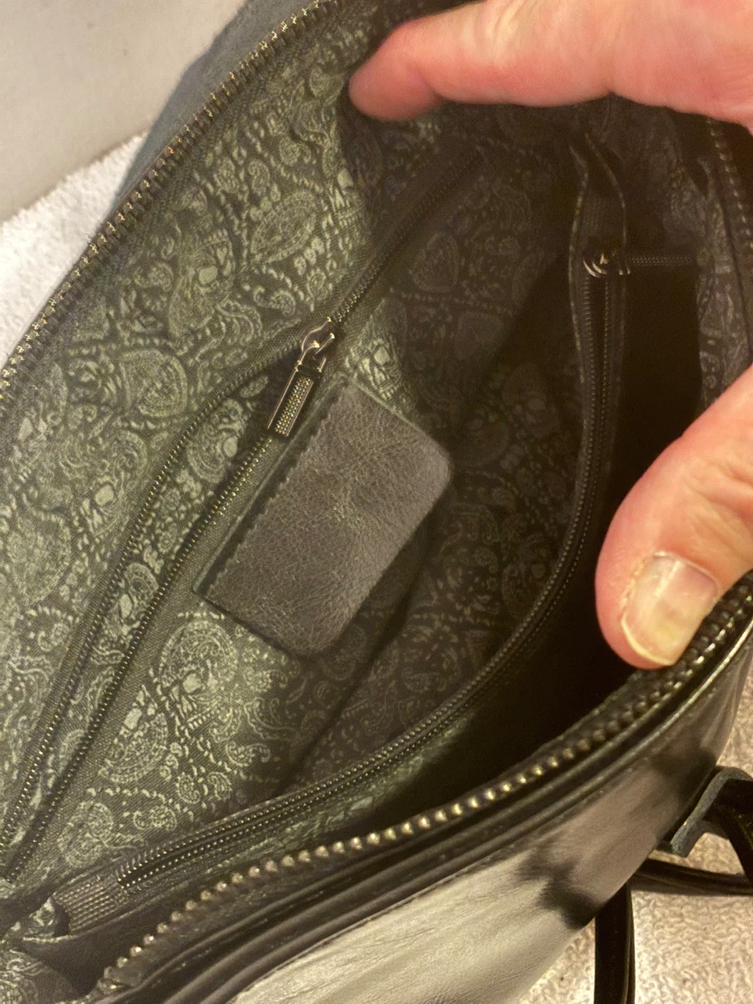 Black Leather Crossbody Bag - photo 5