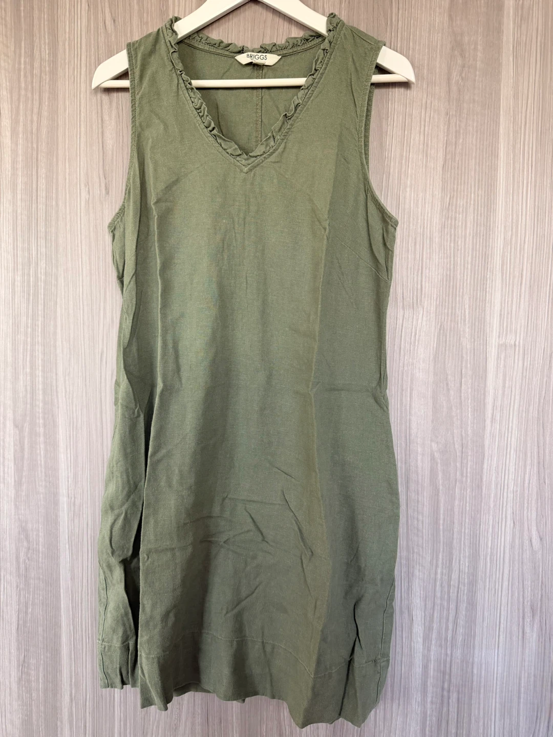 Briggs New York sleeveless dress, size M