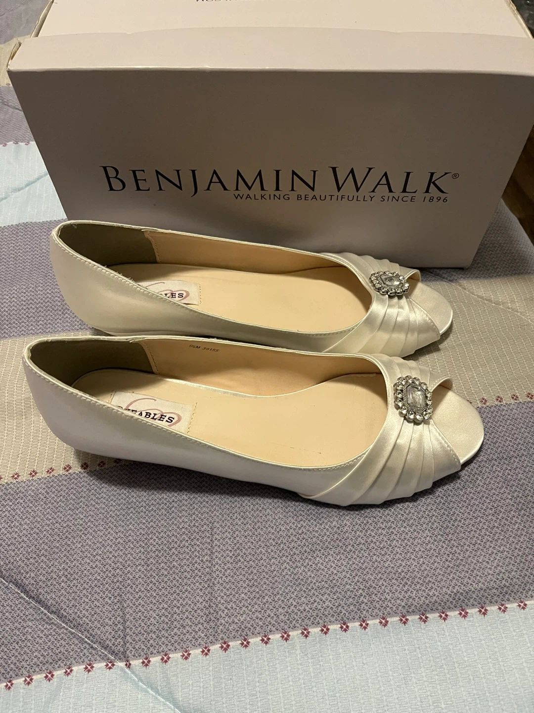 WEDDING SHOES