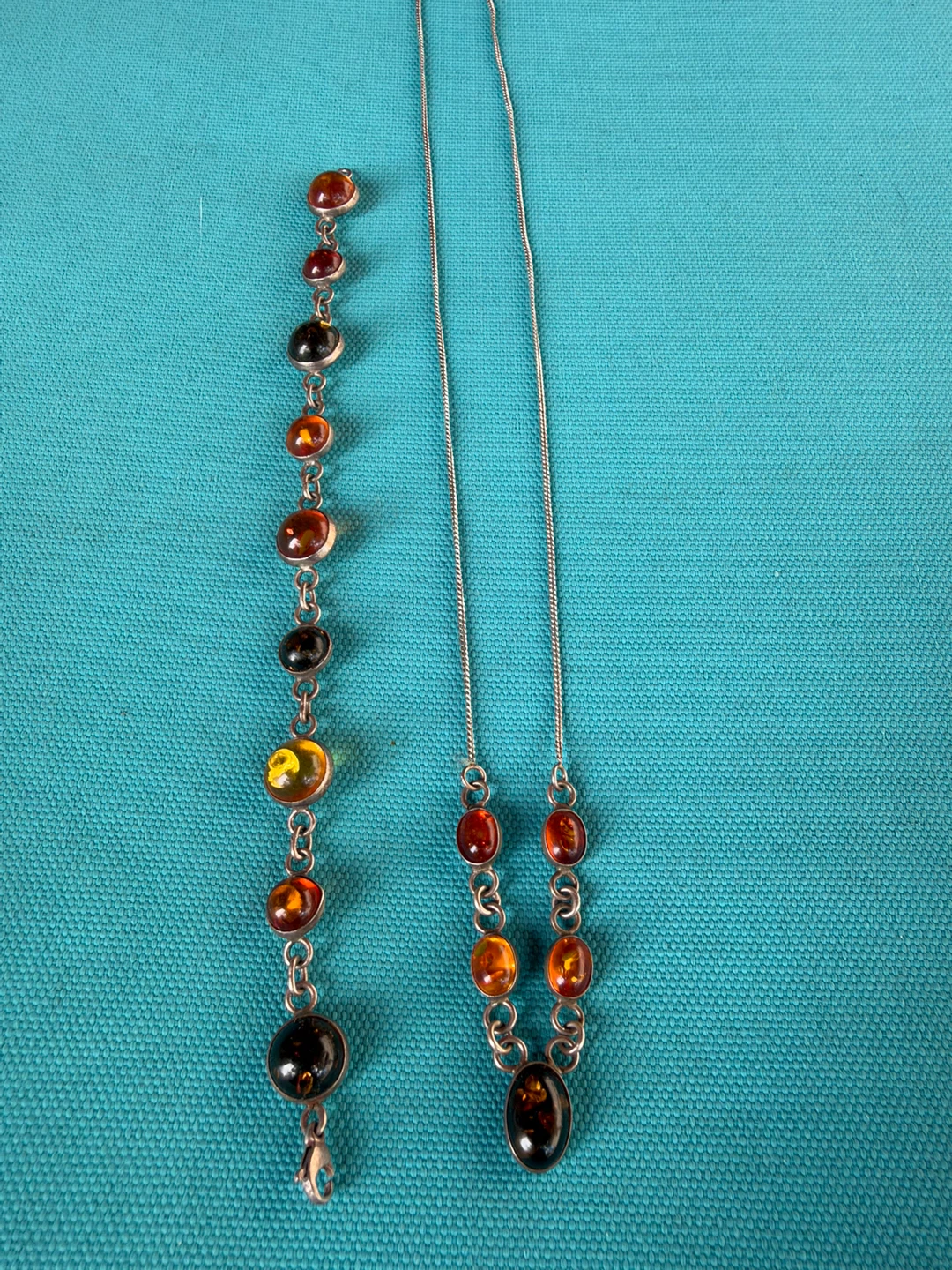 Amber Necklace and Bracelet Set