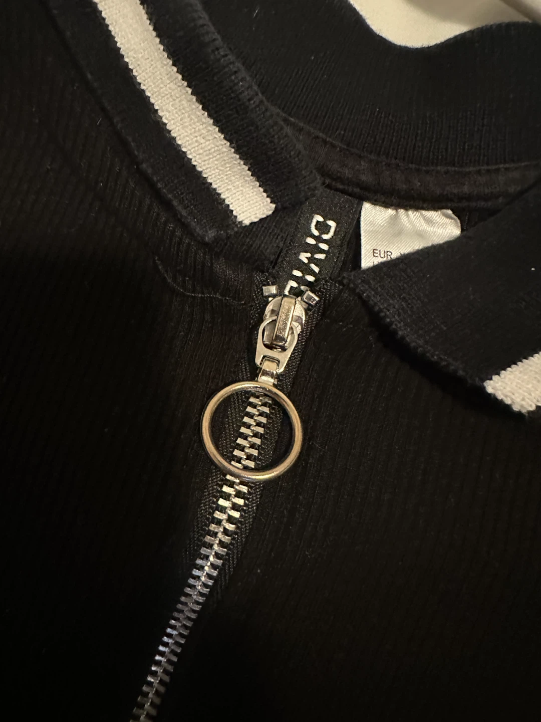 H&M  Ribbed Zip-Up Top - photo 3