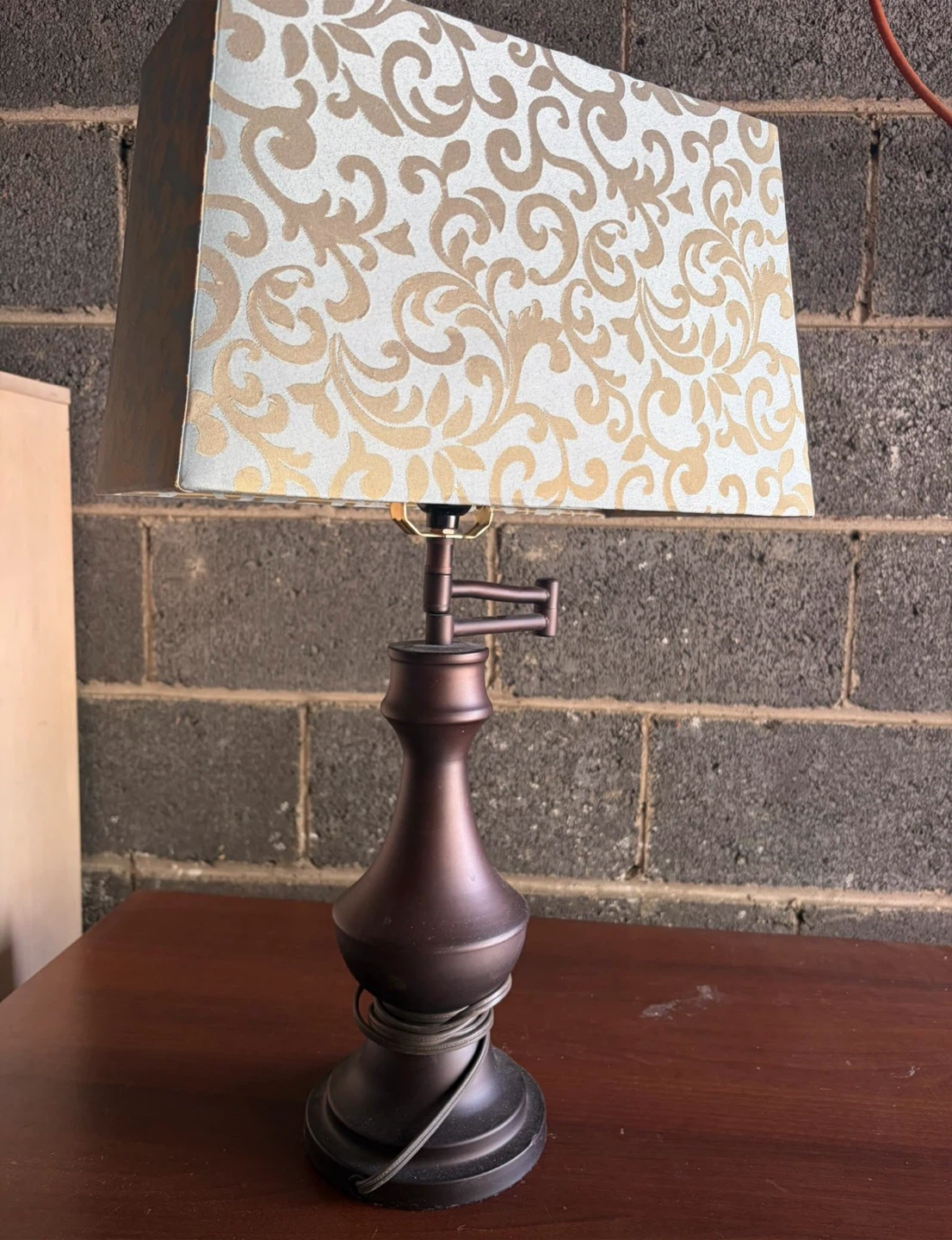 Table lamp with patterned shade