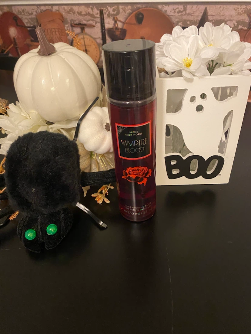 NEW “Bath & Body Works” Vampire Blood Fragrance Mist