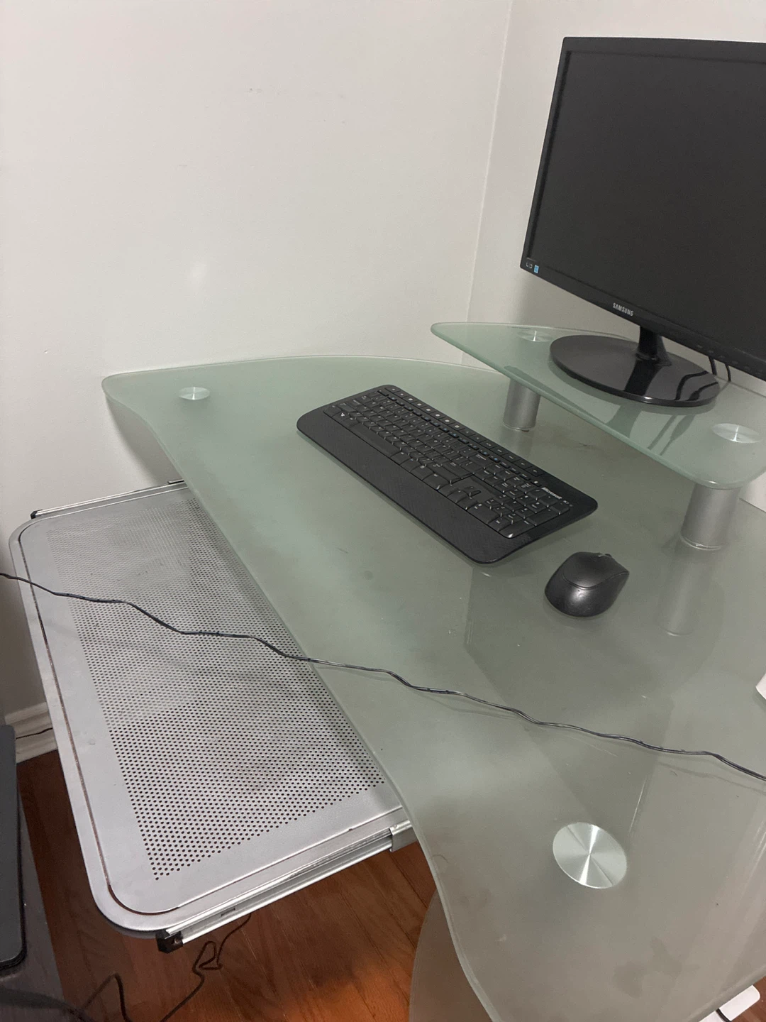 Glass top computer desk - photo 2