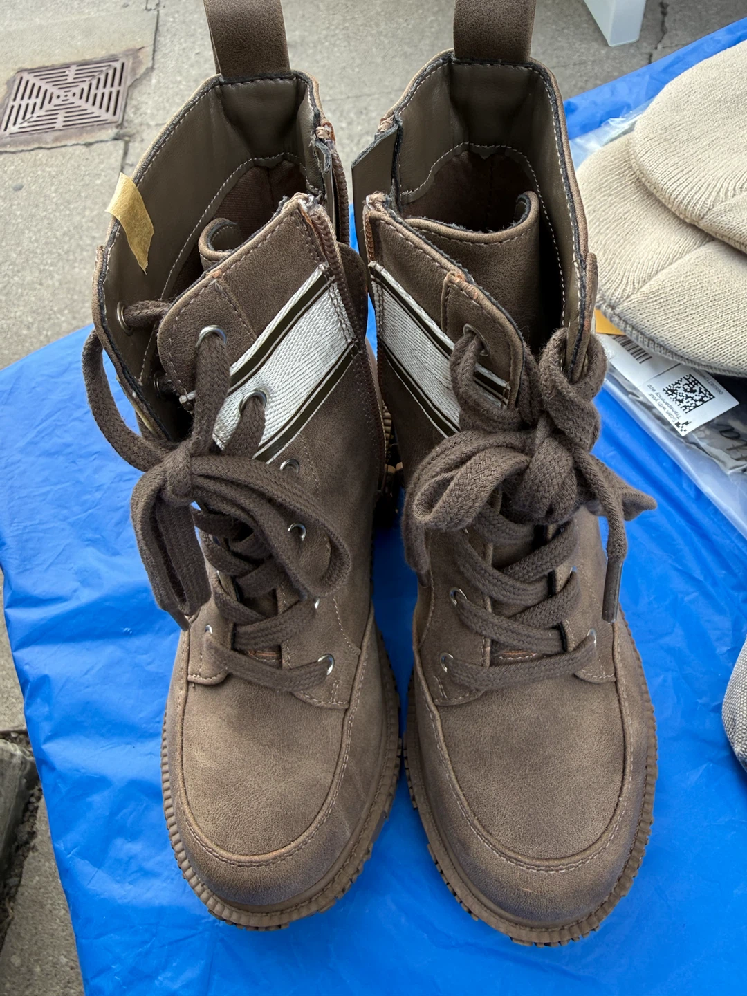 DKNY DKN1337 Brown Boots