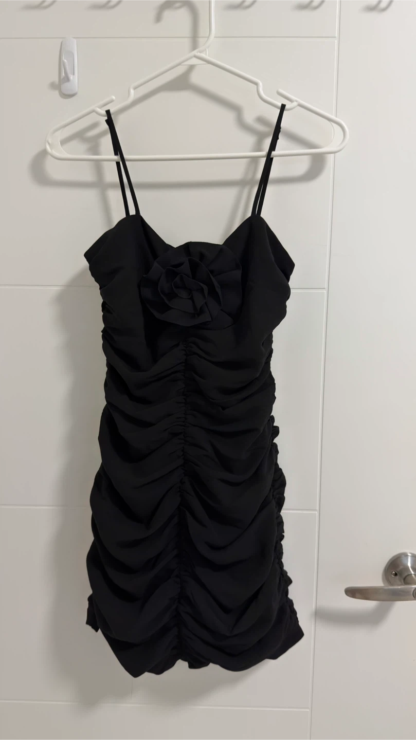 Dynamite Ruched Mini Dress Rosette Black - photo 2