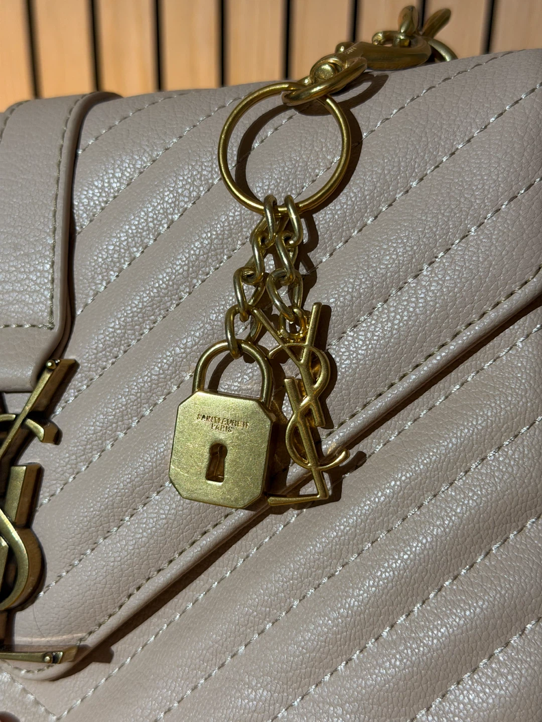 Ysl Hand Bag - photo 4
