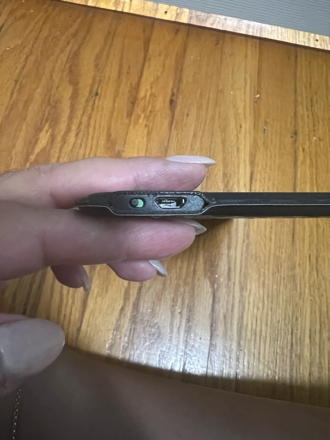 Logi Bluetooth Keyboard - photo 2