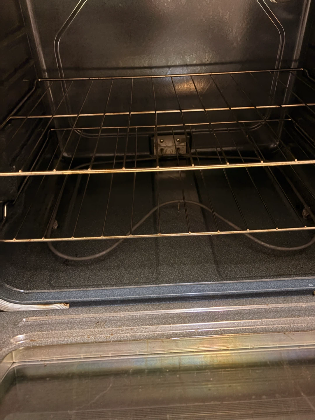 Whirlpool Electric Range with Glass Cooktop - photo 4