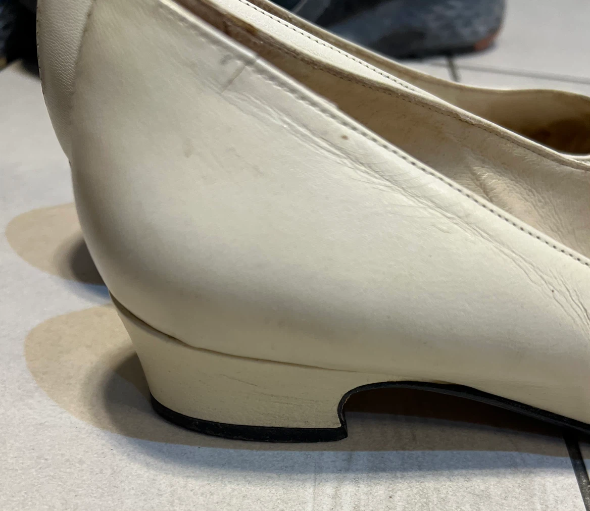 Bachelor Girl Cream Low Heel Shoes - photo 3