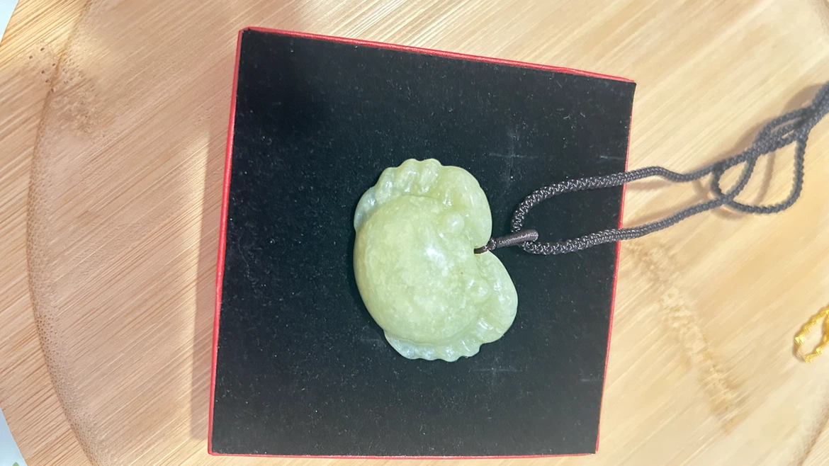 1 Jade Pendants with Chains - photo 4