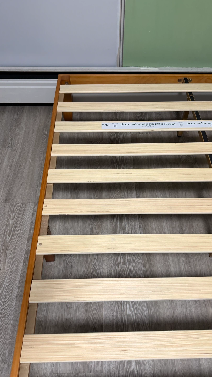 Queen Size Wooden Bed Frame - photo 2