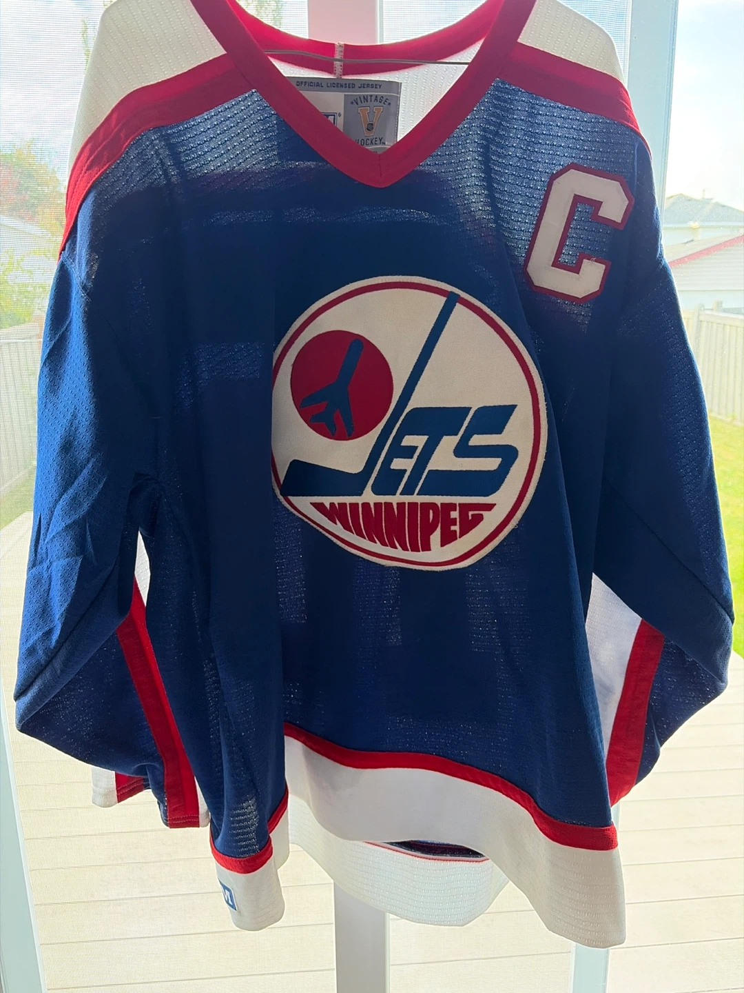 Vintage Winnipeg Jets Hawerchuk Jersey - photo 2
