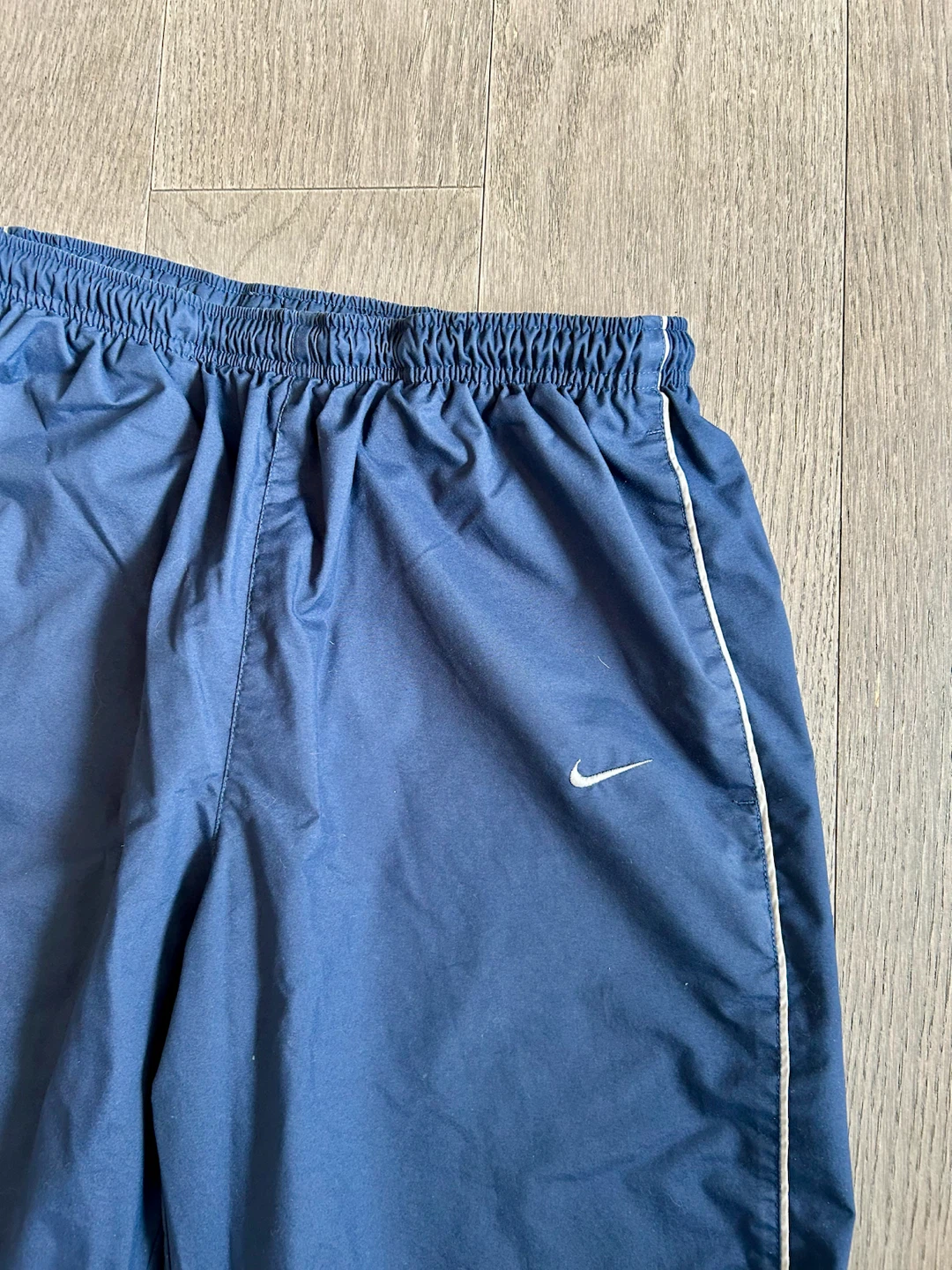 Men’s Nike Navy Fully Lined Track Pants, size large (Brampton) - photo 4