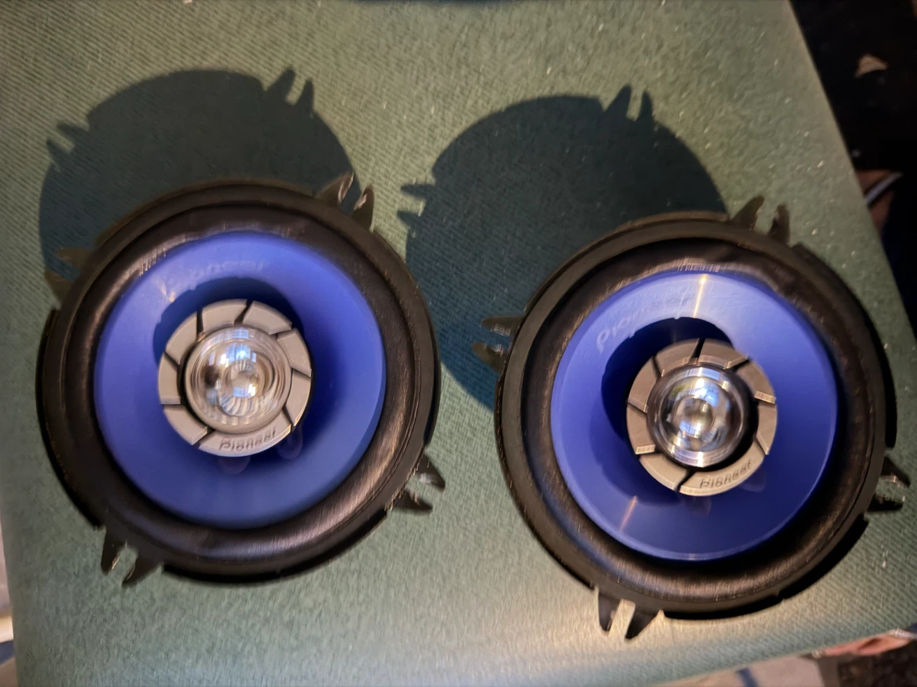 New-Pair of Pioneer TS-G1340R Car Speakers- both for 20 - photo 2