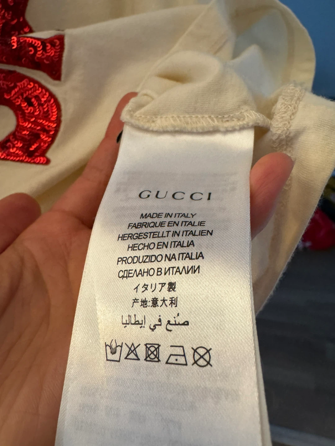 Gucci He Wears Pink Shoes T-Shirt - photo 5