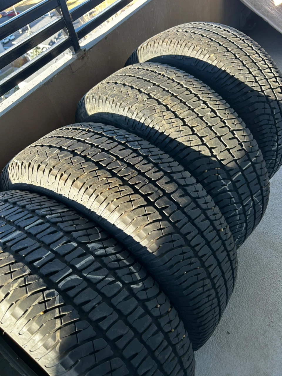 Set of 4 P275/65R18 Tires - photo 2