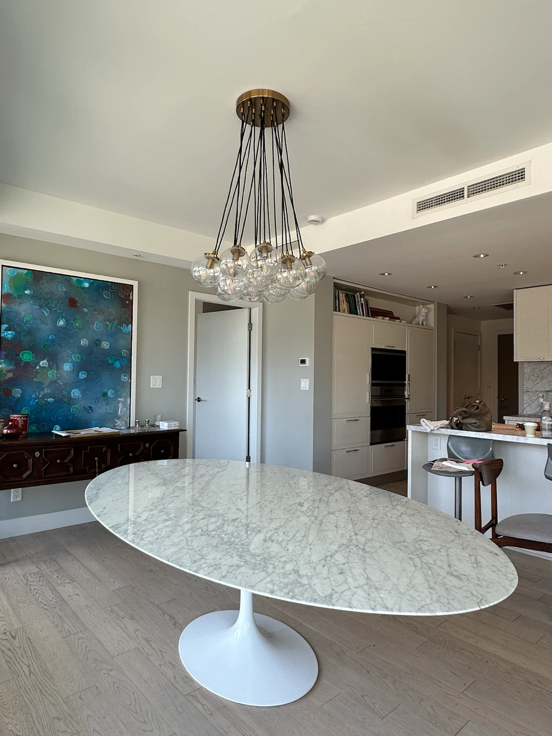 Knoll Saarinen Oval Dining Table 96" Carrara Marble - photo 3