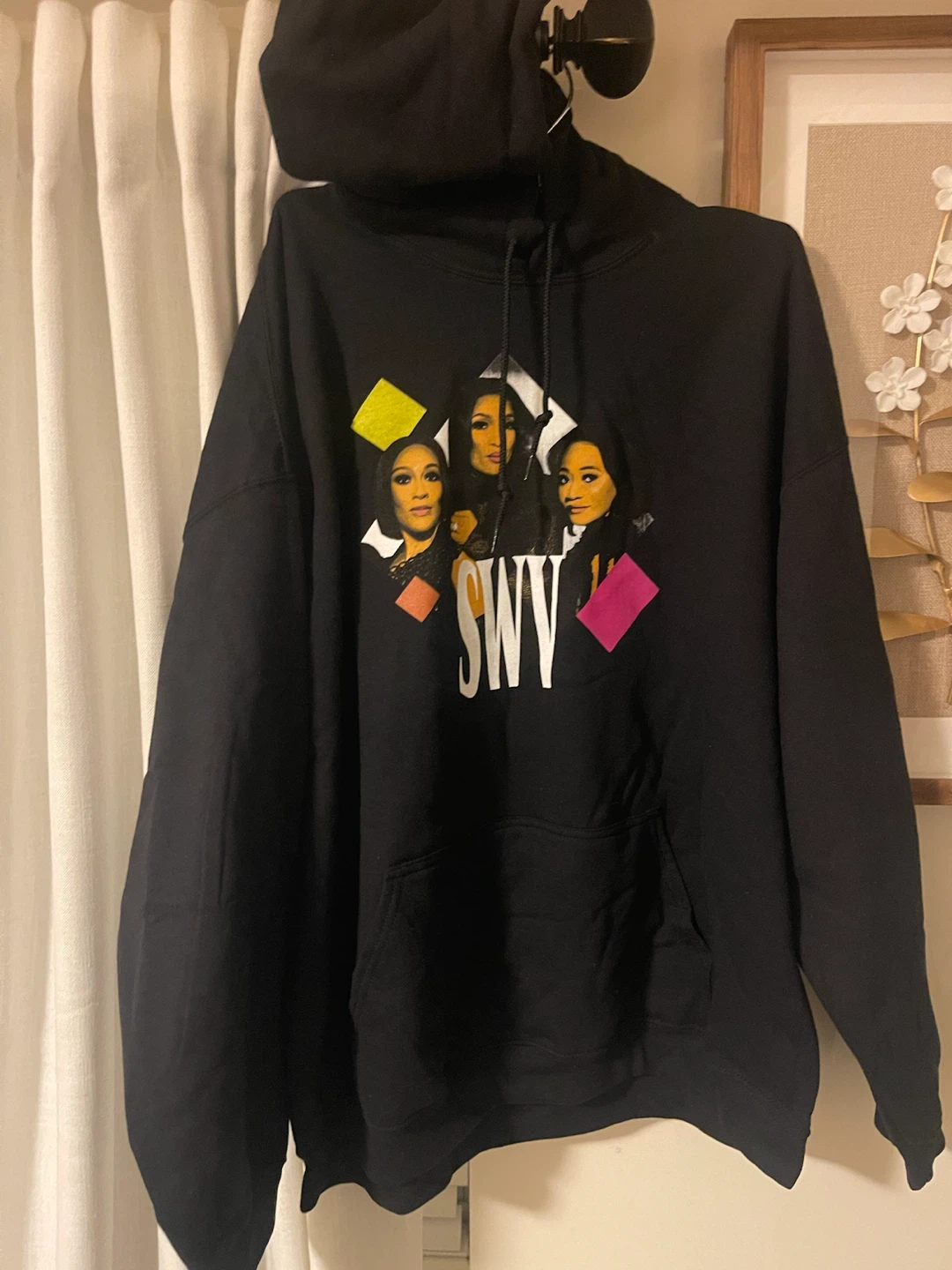 SWV Graphic Hoodie Black