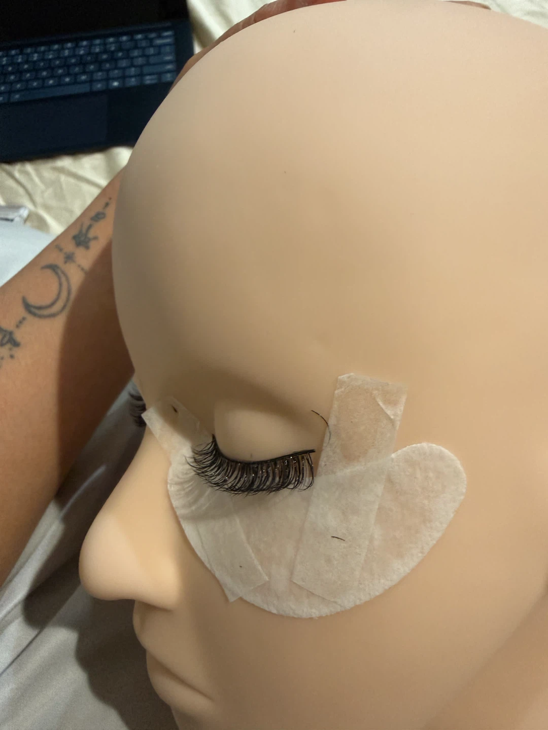 Extenciones de pestañas - photo 3