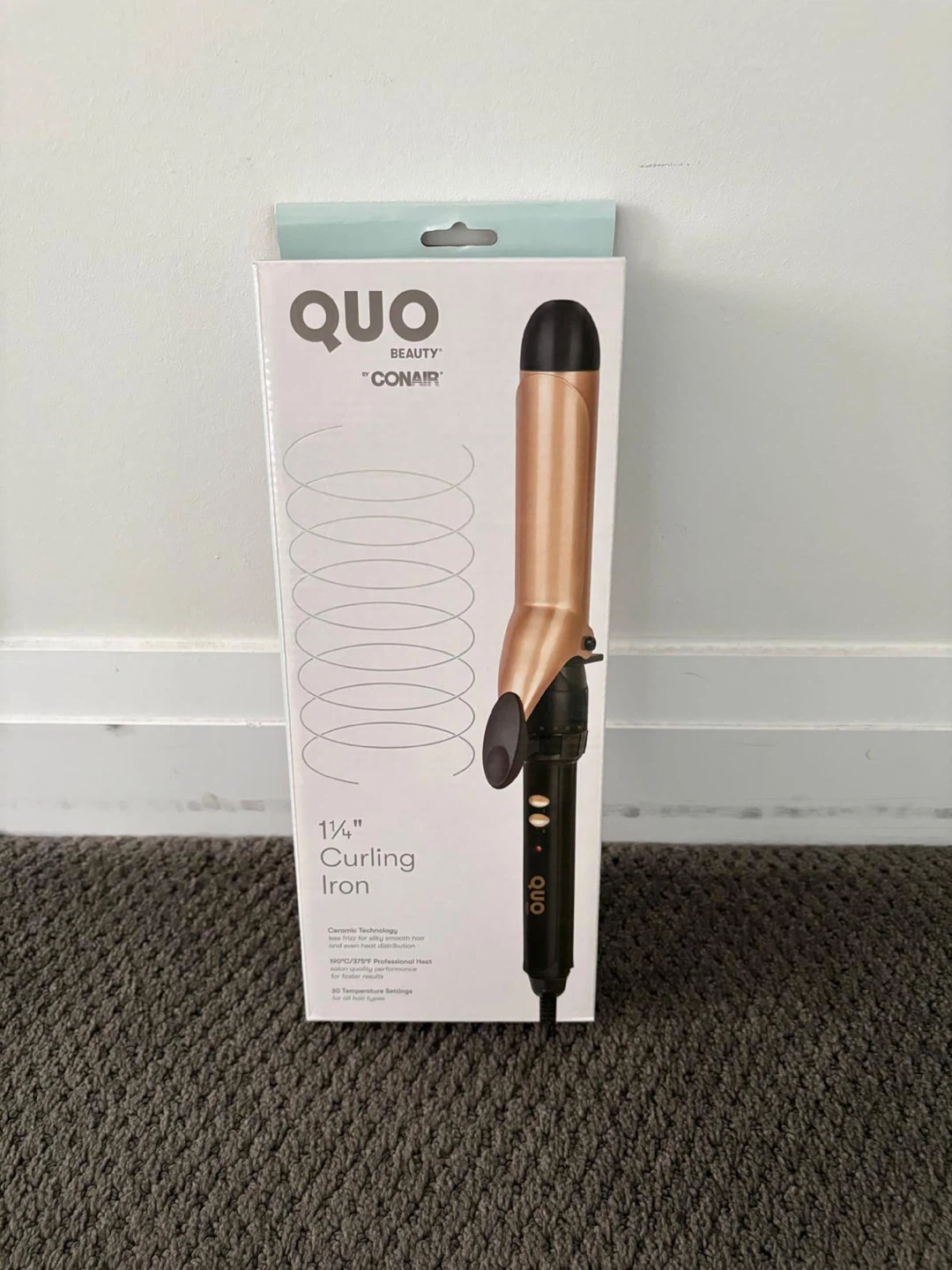 Quo Beauty by Conair 1 1/4" Curling Iron