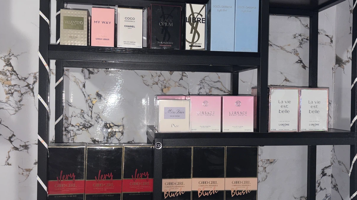 Designer Perfume Collection - photo 2