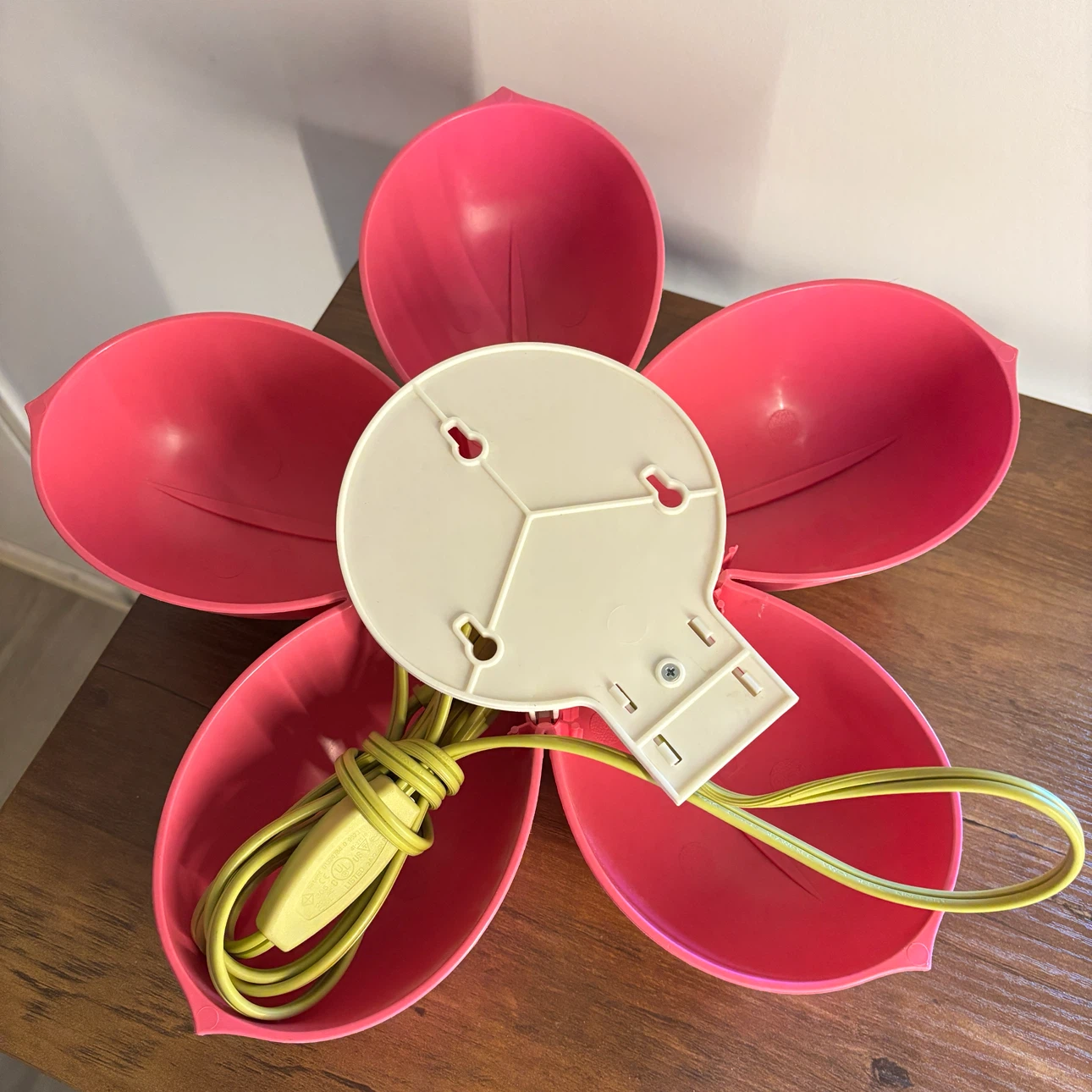 IKEA Pink Flower Wall Lamp - photo 3