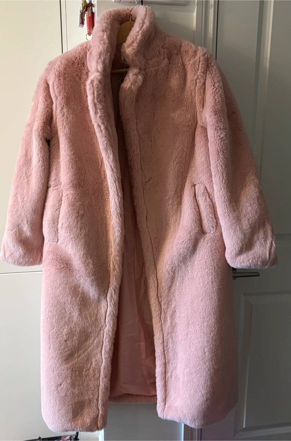 Hilary MacMillan Pink Faux Fur Coat - photo 2