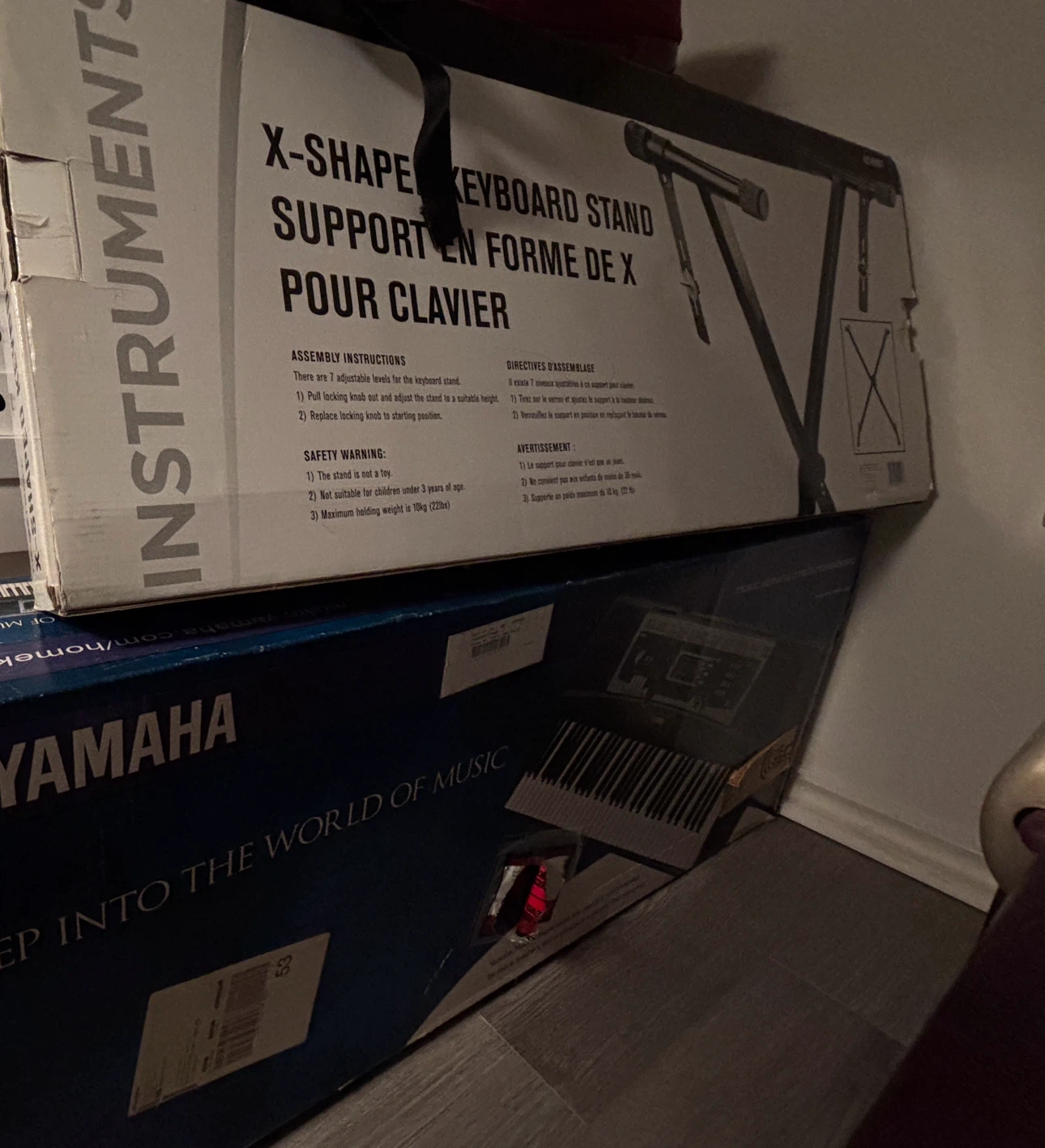 Yamaha YPT-210 Digital Keyboard with X-Shape Stand - photo 2