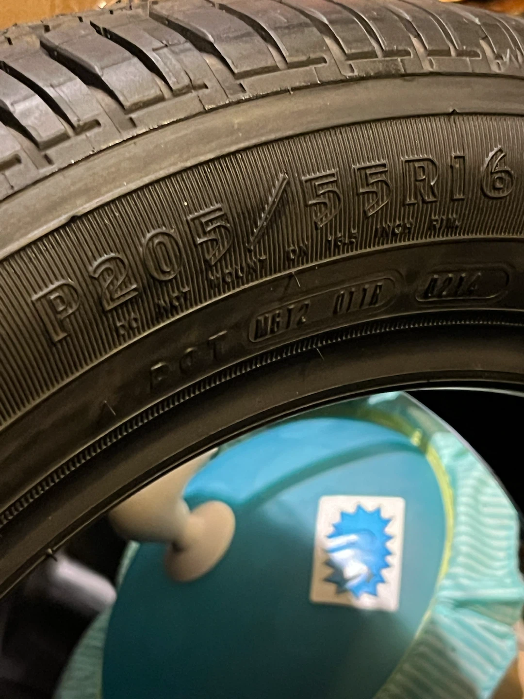 Goodyear P205/55R16 Tire