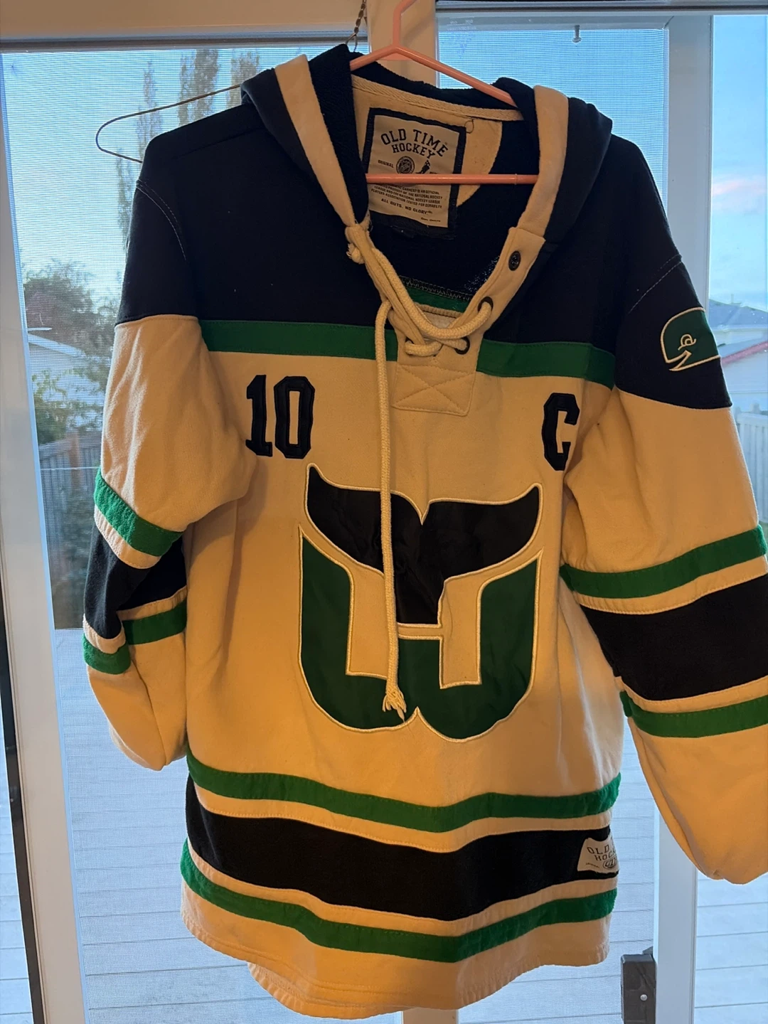 Old Time Hockey Hartford Whalers Hoodie - Ron Francis #10