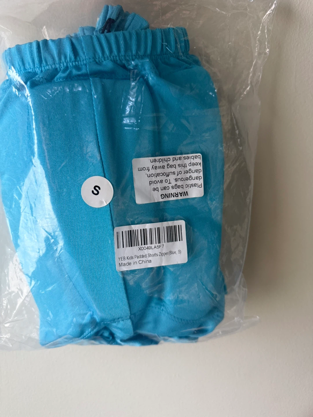 Brand New Kids Padded Short- Blue Size S - photo 3