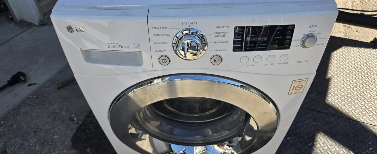 LG Inverter Direct Drive Washer and Dryer 24” Set - photo 2