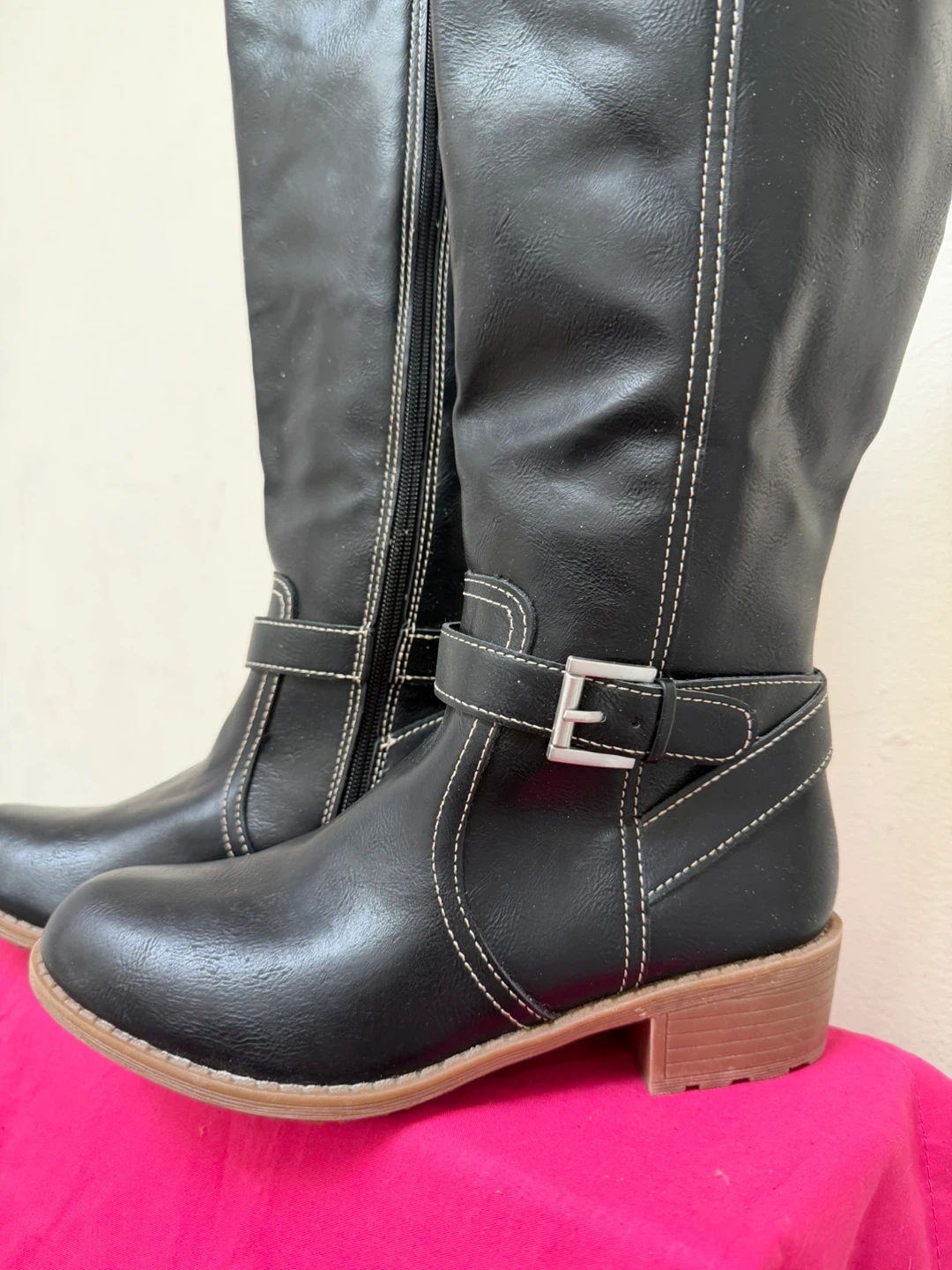 Black Knee-High Boots - photo 2