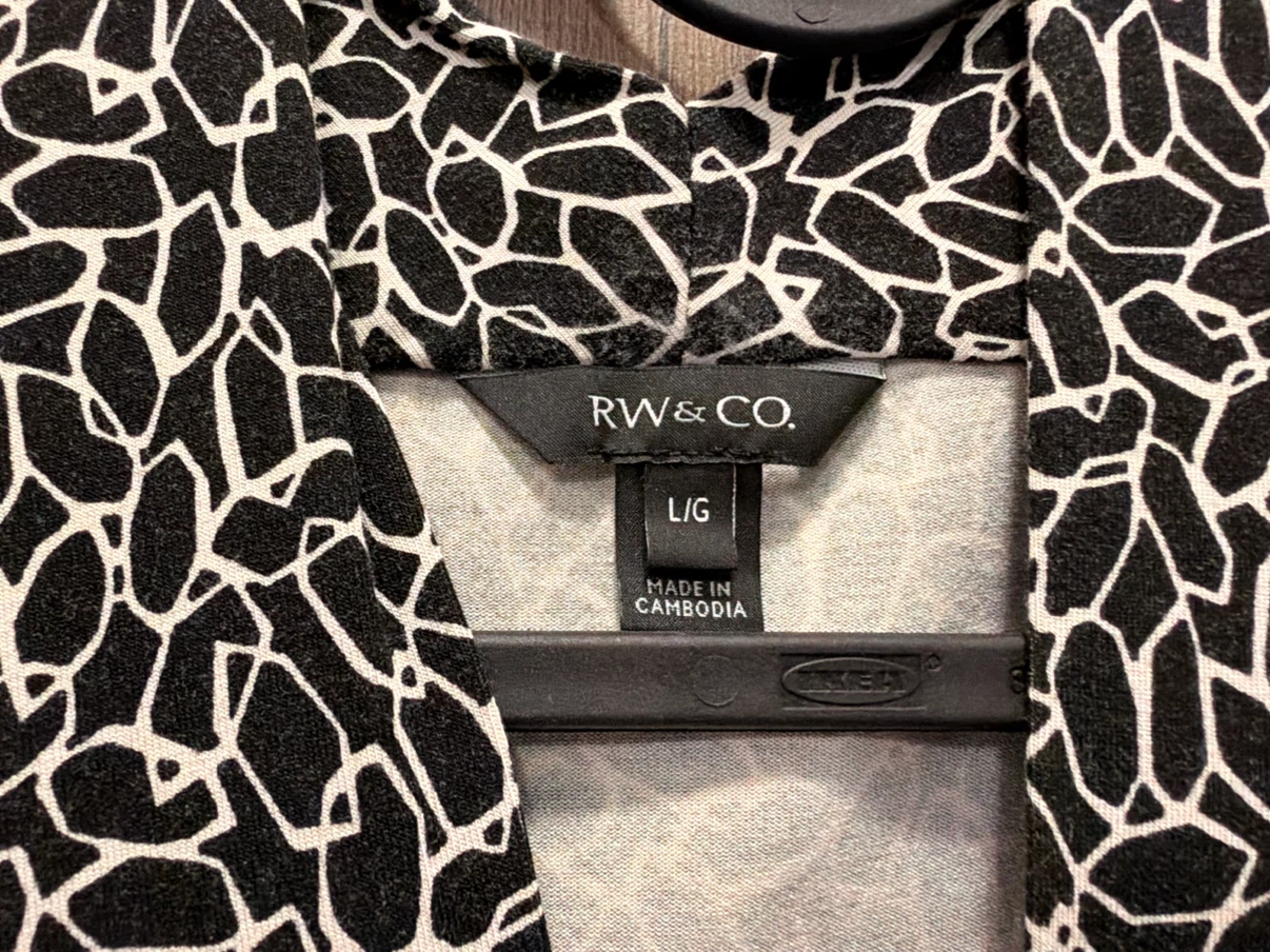 RW&CO Black & White Abstract Sleeveless Blouse – Size L - photo 2