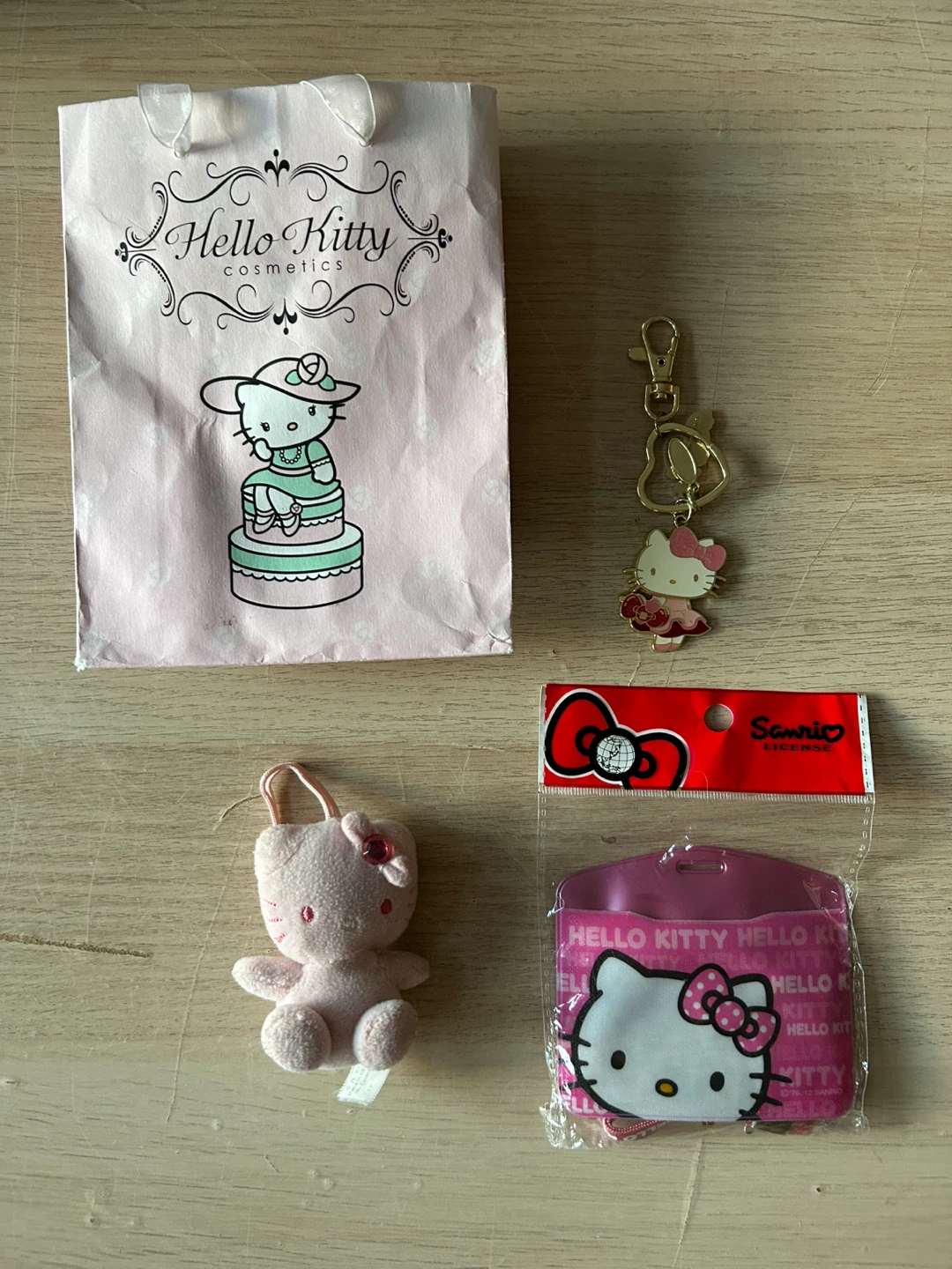 Hello Kitty Accessories Bundle