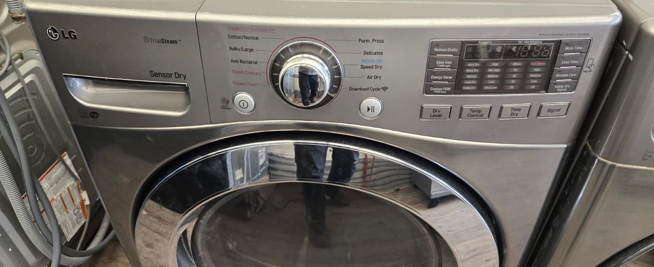 LG Washer and Dryer Set - photo 3
